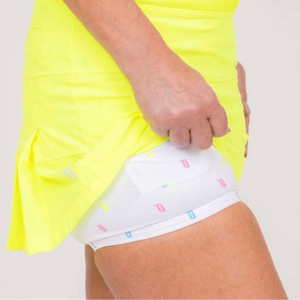 Neon yellow golf/tennis/athleisure skirt by Taylor Jordan in size 8